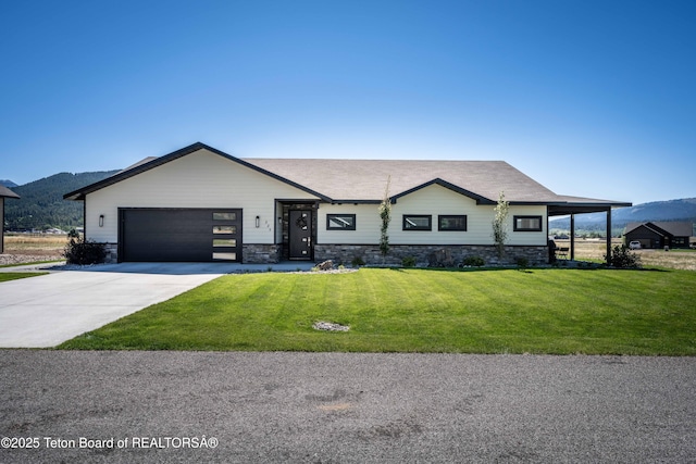 225 Sweetgrass Trl, Alpine, WY 83128 - photo 1