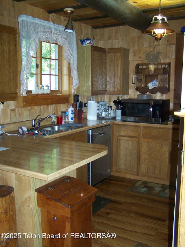 677 Agate St, Pinedale, WY 82941 - photo 4