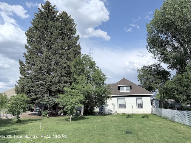 501 Sage St, Cokeville, WY 83114 - photo 1