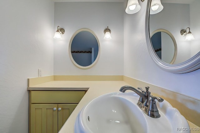 2195 W Huntington Dr, Beverly Hills, FL 34465 - bathroom featuring vanity