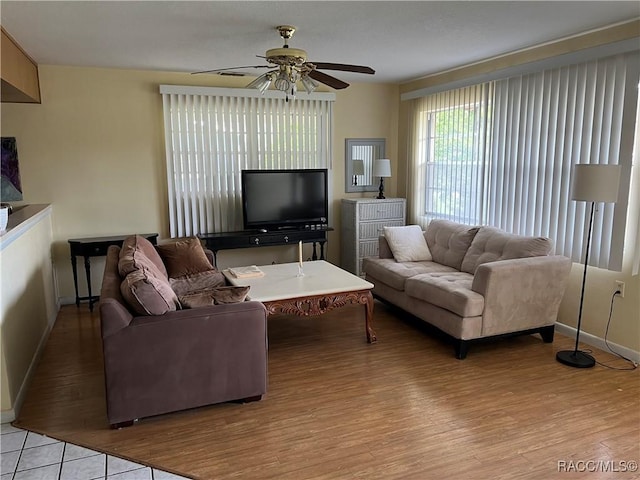 13 N Wadsworth Ave, Beverly Hills, FL 34465 - living room featuring a ceiling fan and light wood-style floors