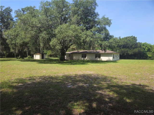 7781 N Lazy Trl, Crystal River, FL 34428 - view of grassy yard
