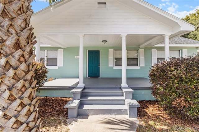 view of front of property with covered porch