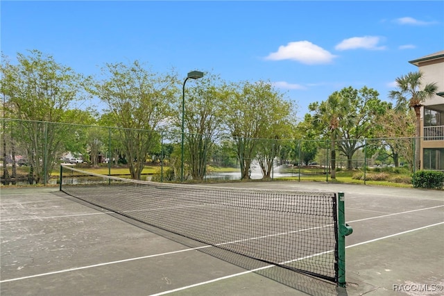 17108 Carrington Park Dr Unit 711, Tampa, FL 33647 - view of tennis court with fence