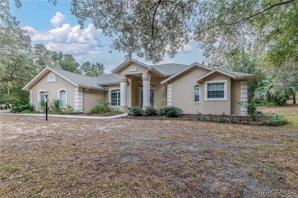 view of front of home