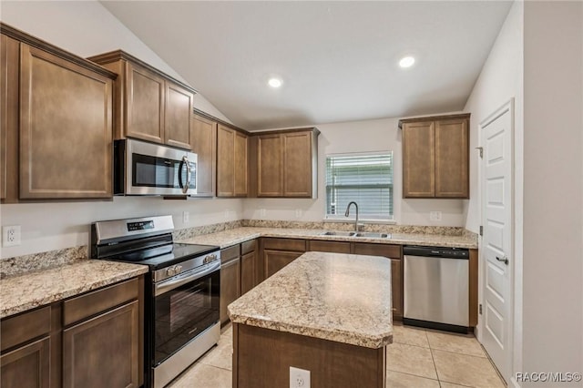 12518 Pine Bluff St, Spring Hill, FL 34609 - photo 19