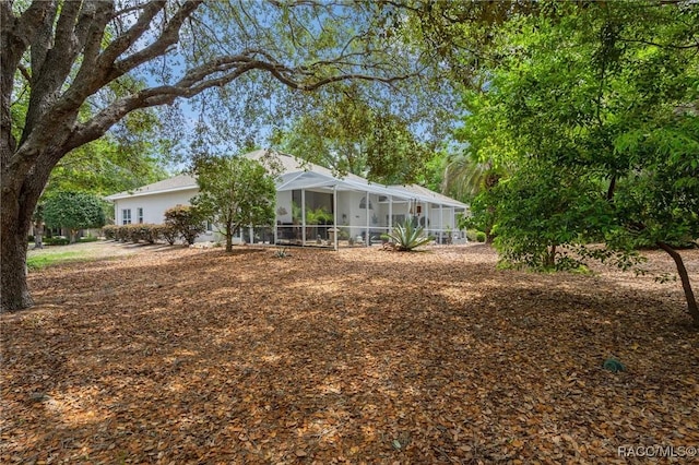4198 N Longvalley Rd, Hernando, FL 34442 - back of property with a lanai
