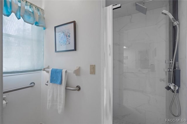 full bathroom featuring a stall shower