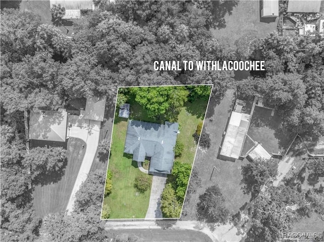 aerial view of property's location with property boundaries highlighted
