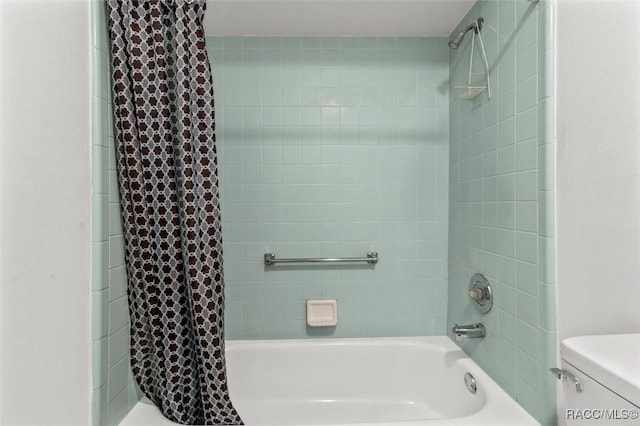 813 Constitution Blvd, Inverness, FL 34453 - bathroom with toilet and shower / bathtub combination with curtain