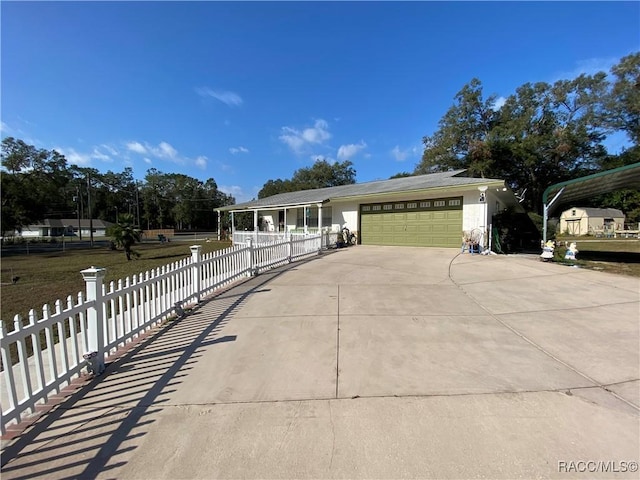 view of front facade with a garage