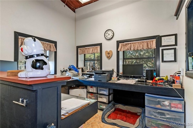 6301 E Turner Camp Rd, Inverness, FL 34453 - home office with high vaulted ceiling