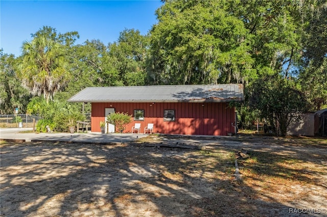 view of outbuilding