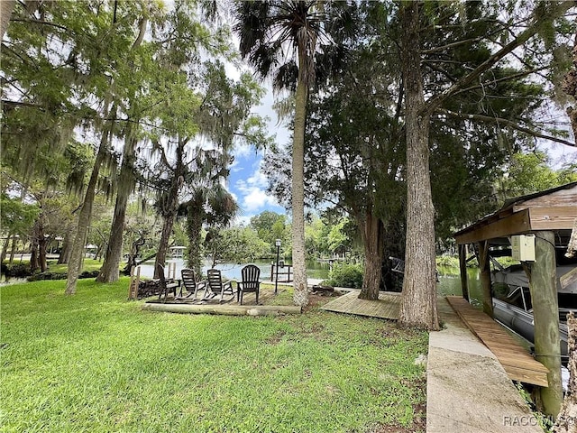 view of yard with a water view