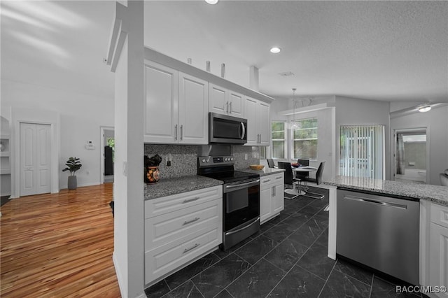 7909 N Ibsen Dr, Citrus Springs, FL 34433 - photo 12