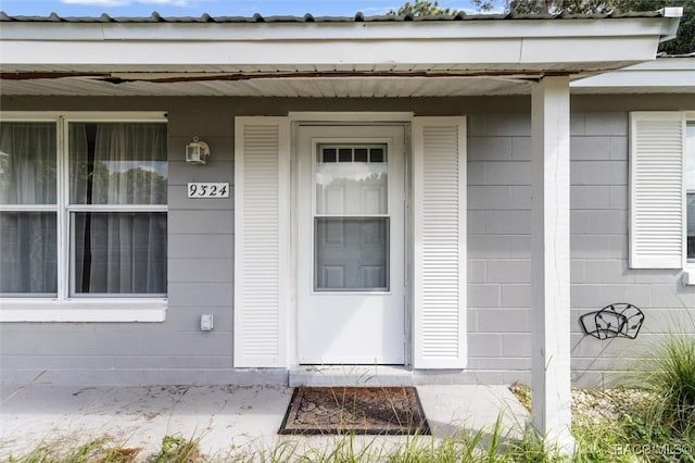 view of property entrance