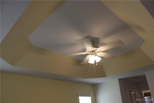 4614 N Webster Island Ter, Hernando, FL 34442 - detailed view of a ceiling fan