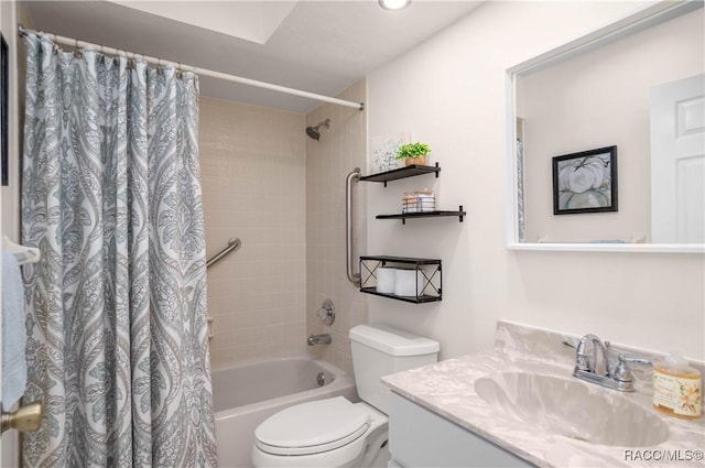 full bathroom with toilet, vanity, and shower / tub combo