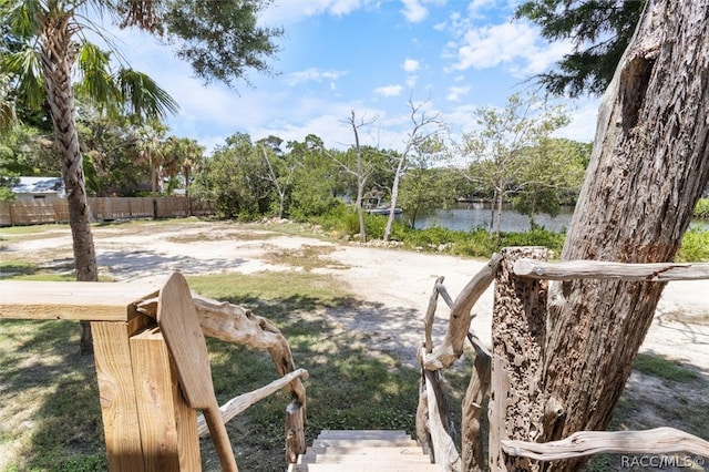 view of yard featuring a water view