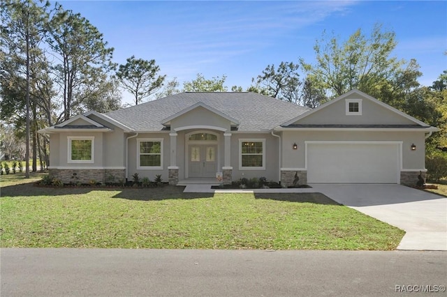 craftsman house featuring stone siding, stucco siding, and a front lawn