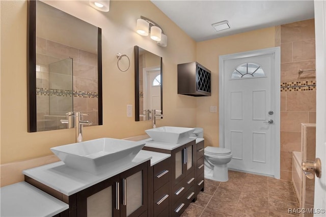 3231 S Eagle Pt, Inverness, FL 34450 - full bath featuring double vanity and tiled shower / bath combo
