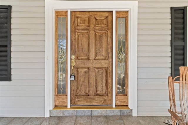 view of property entrance