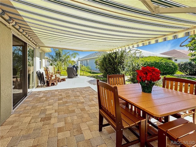 view of patio / terrace featuring outdoor dining area