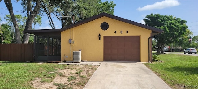406 Wright St, Inverness, FL 34452 - view of front of house with stucco siding and concrete driveway