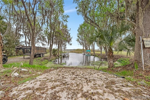 19190 SE 136th Ct, Dunnellon, FL 34431 - exterior space