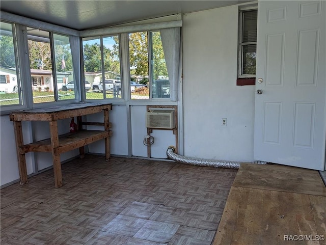 2 Plaza St, Beverly Hills, FL 34465 - view of sunroom / solarium
