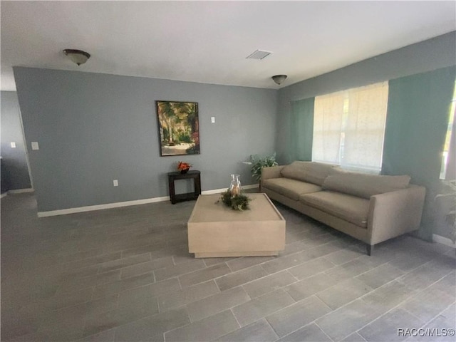 11 S Tyler St, Beverly Hills, FL 34465 - living area with baseboards