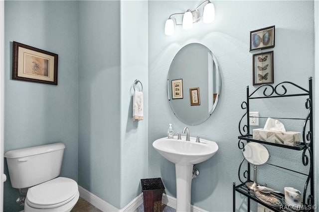 1462 N Ridge Meadow Path, Hernando, FL 34442 - half bathroom with toilet and baseboards