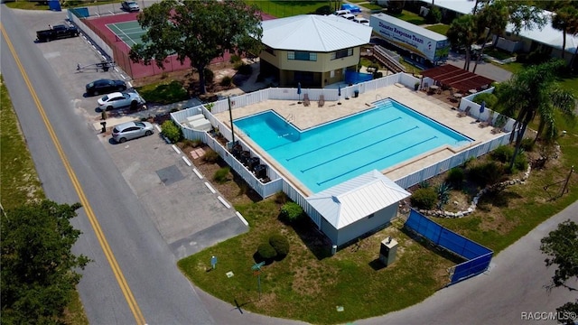 11487 W Bayshore Dr, Crystal River, FL 34429 - view of subject property featuring a pool