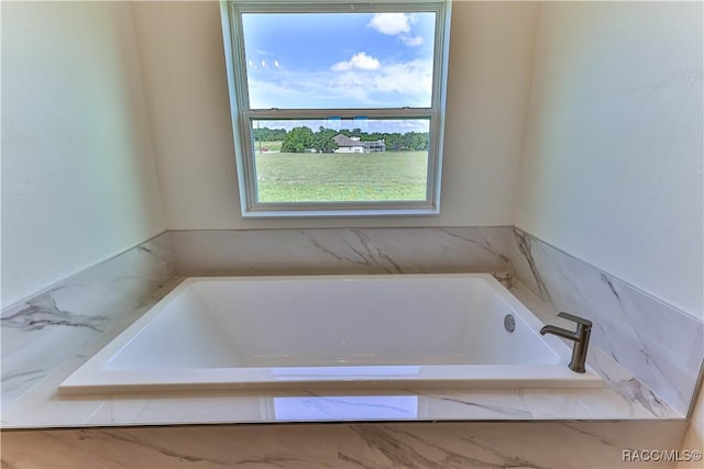 783 E Alaska Ln, Hernando, FL 34442 - full bathroom featuring a bath