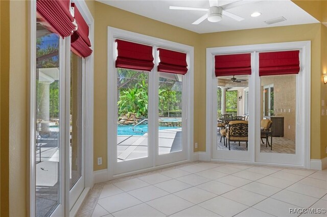 4160 W Bonanza Dr, Beverly Hills, FL 34465 - entryway featuring a ceiling fan, tile patterned floors, and baseboards