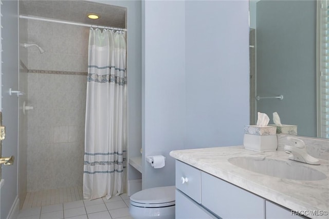 4160 W Bonanza Dr, Beverly Hills, FL 34465 - bathroom featuring vanity, a tile shower, toilet, and tile patterned flooring