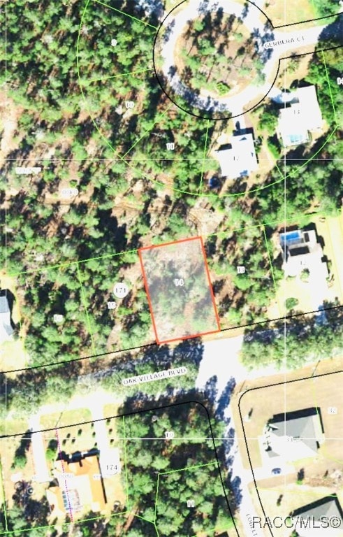 Listing photo 2 for 27 Oak Village Blvd, Homosassa FL 34446