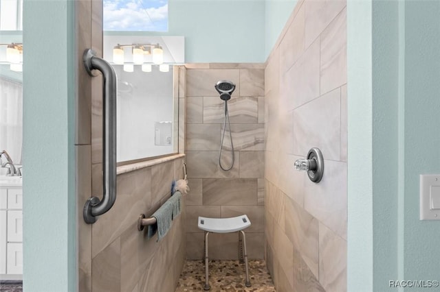 158 N Skyflower Pt, Lecanto, FL 34461 - bathroom with a tile shower