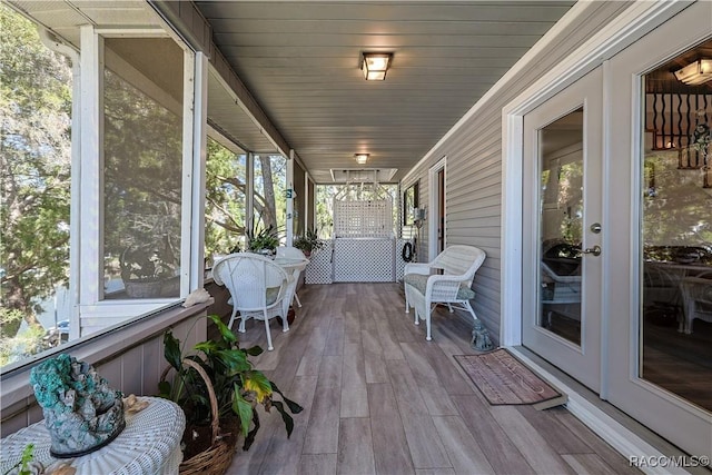 view of sunroom / solarium