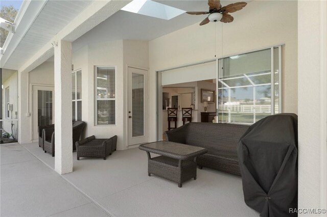 view of patio featuring outdoor lounge area