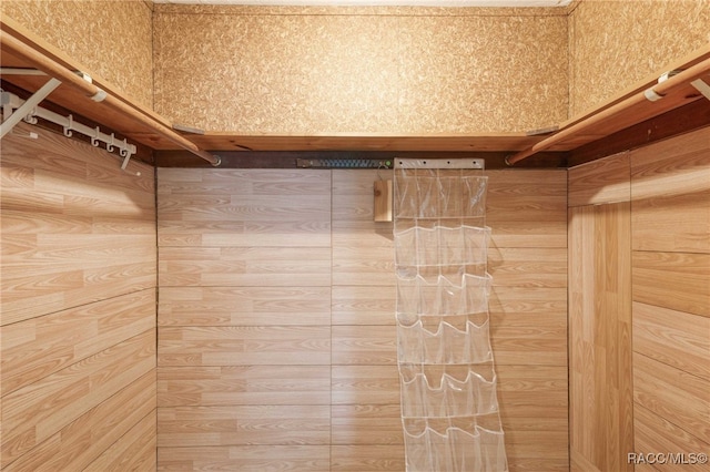 53 S Columbus St, Beverly Hills, FL 34465 - view of spacious closet