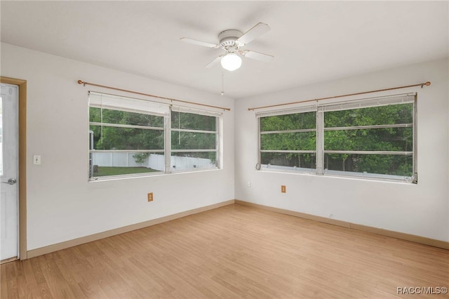53 S Columbus St, Beverly Hills, FL 34465 - empty room featuring wood finished floors and ceiling fan