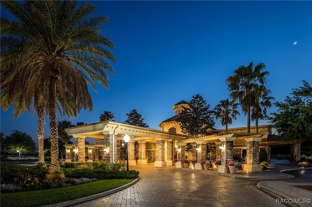 1576 N Eagle Ridge Path, Hernando, FL 34442 - view of property at twilight