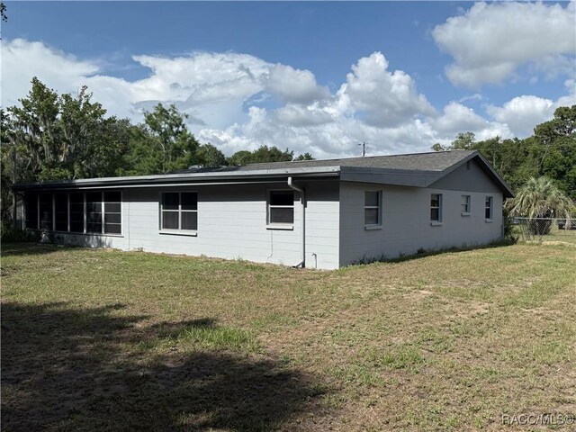 438 S Camillia Ave, Crystal River, FL 34429 - view of side of property