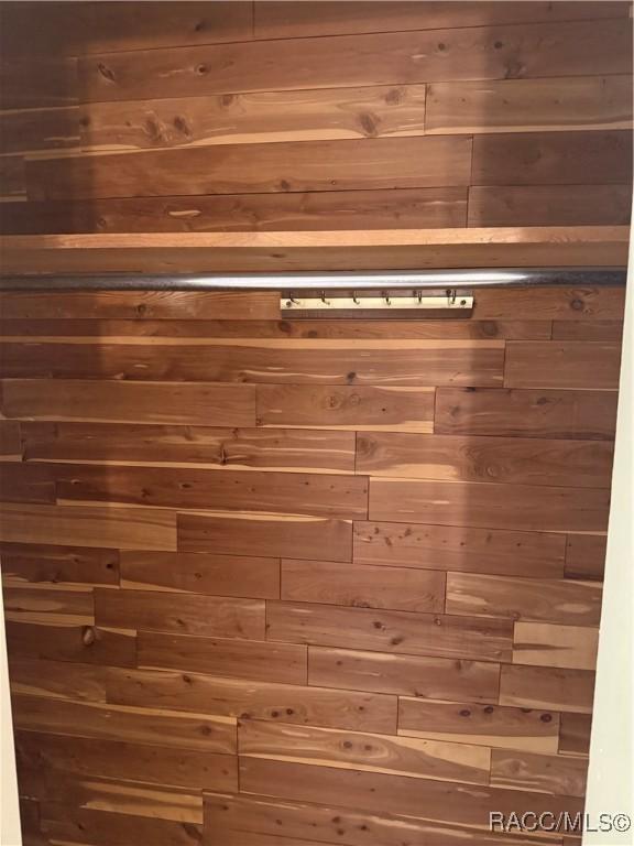 438 S Camillia Ave, Crystal River, FL 34429 - detailed view of a sauna