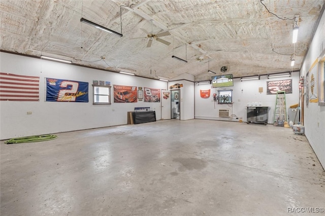 garage featuring ceiling fan