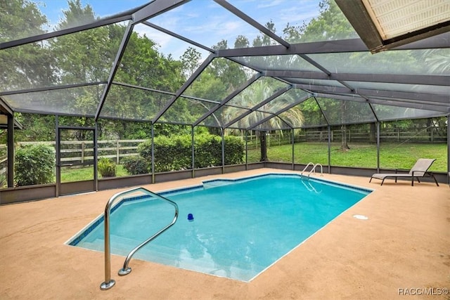 4357 N Indianhead Rd, Hernando, FL 34442 - outdoor pool with a patio area, a lanai, and fence