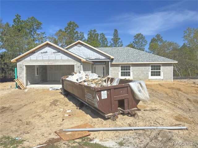 view of front facade featuring a patio