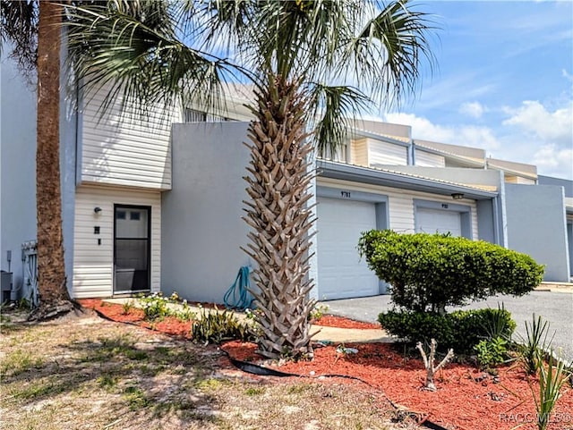 9781 E Goldfinch Ln, Inverness, FL 34450 - view of front facade featuring a garage