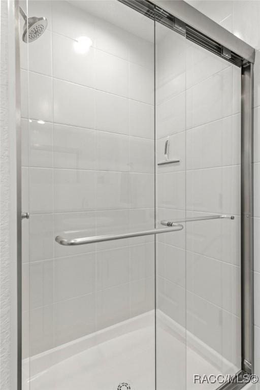 10200 W Waterlander Loop, Homosassa, FL 34448 - full bathroom with a stall shower